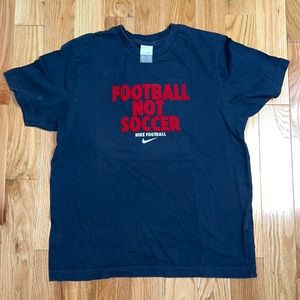 Nike Women’s Large T-Shirt Soccer not Football short sleeves